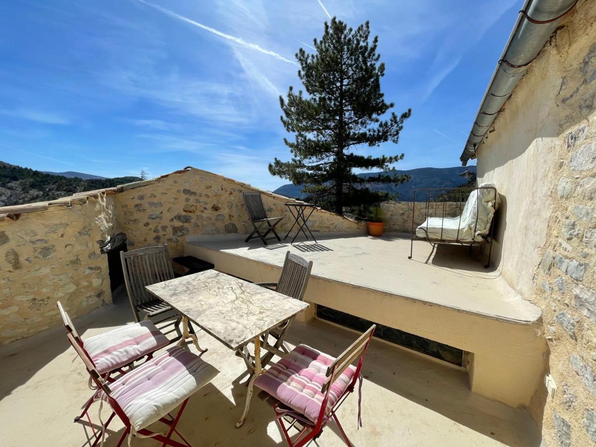 La Maison De Vergol Montbrun-les-Bains Eksteriør billede